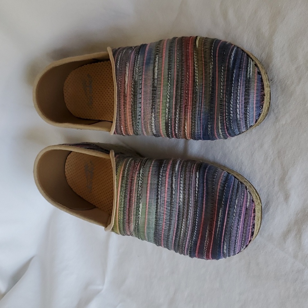 Dansko multi colored shoes. Size 37